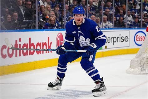 Maple Leafs trade Sam Lafferty to Canucks for 2024 fifth-round draft pick